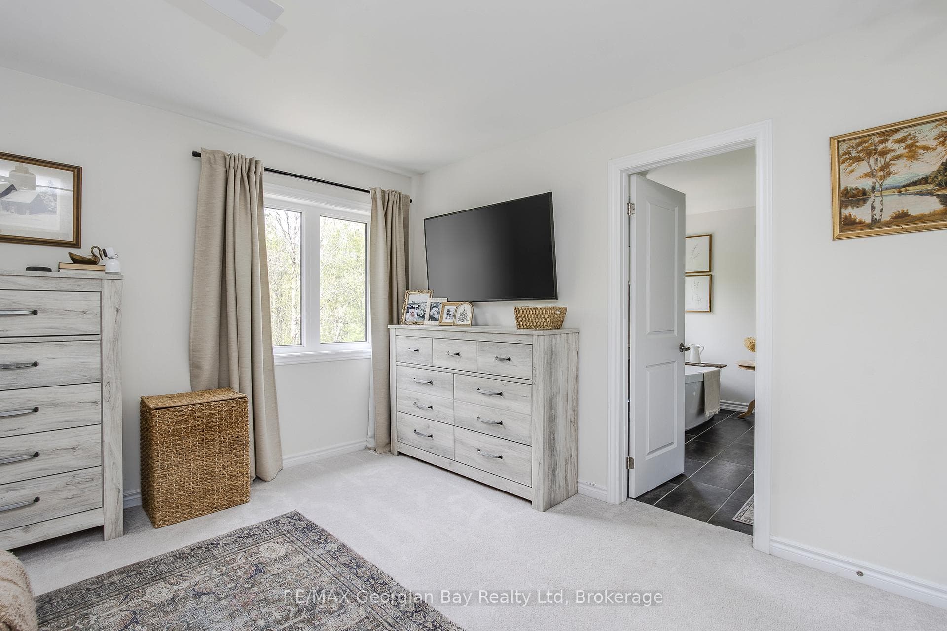215 Roy Drive photo 22
