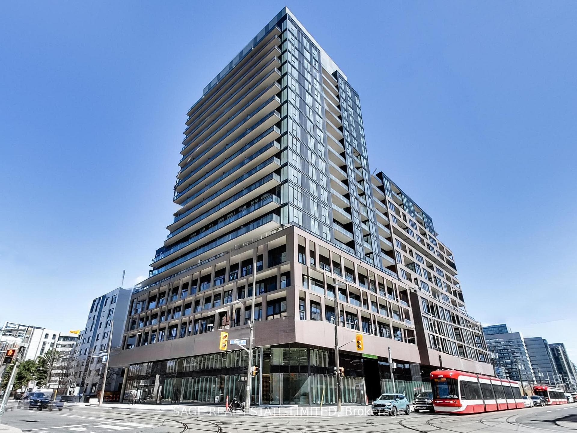 285 Dufferin Street Unit 1401 photo 1