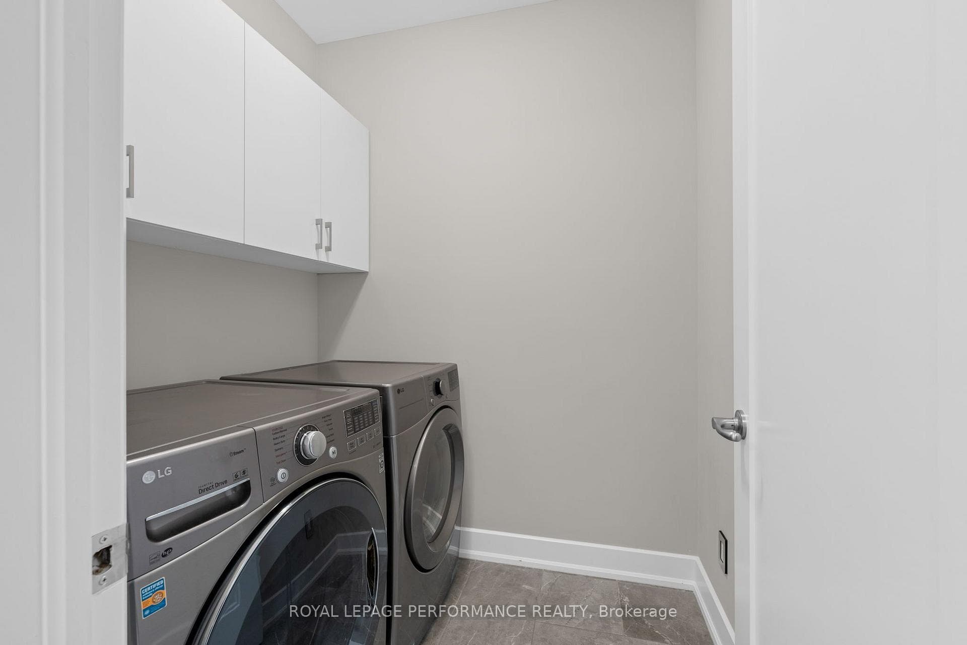 210 Spindrift Circle photo 34