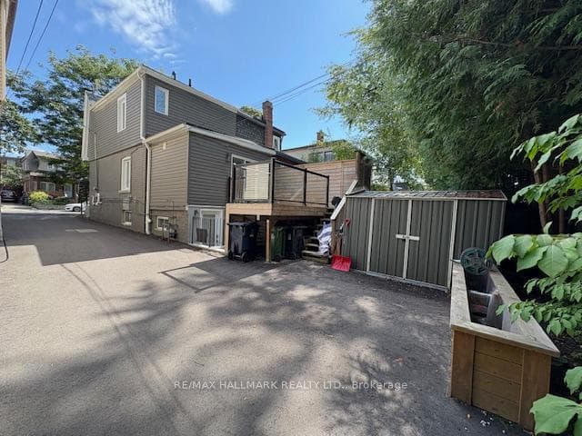 Low maintenance rear yard & storage shed