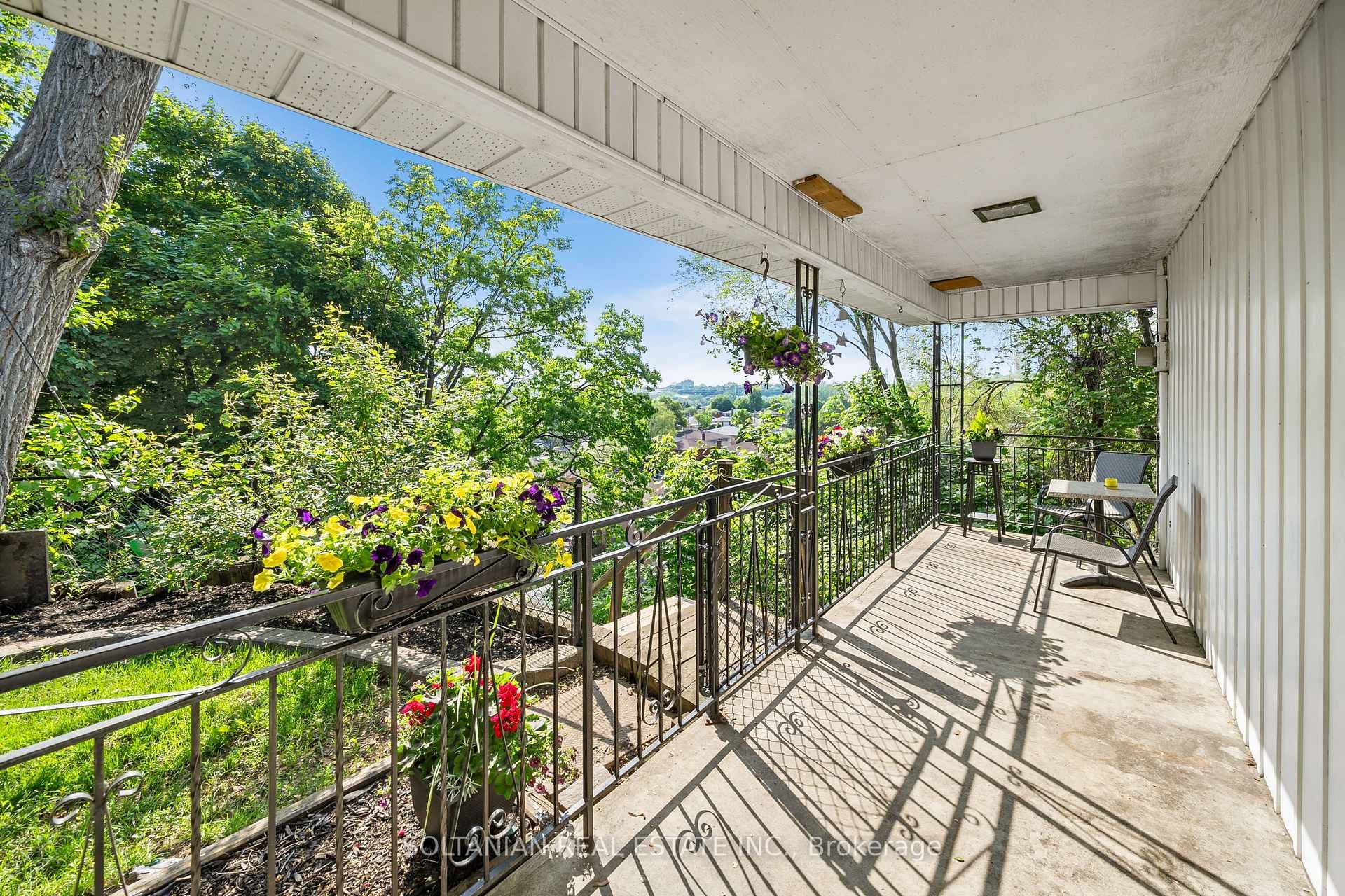 86 Beechwood Avenue photo 4
