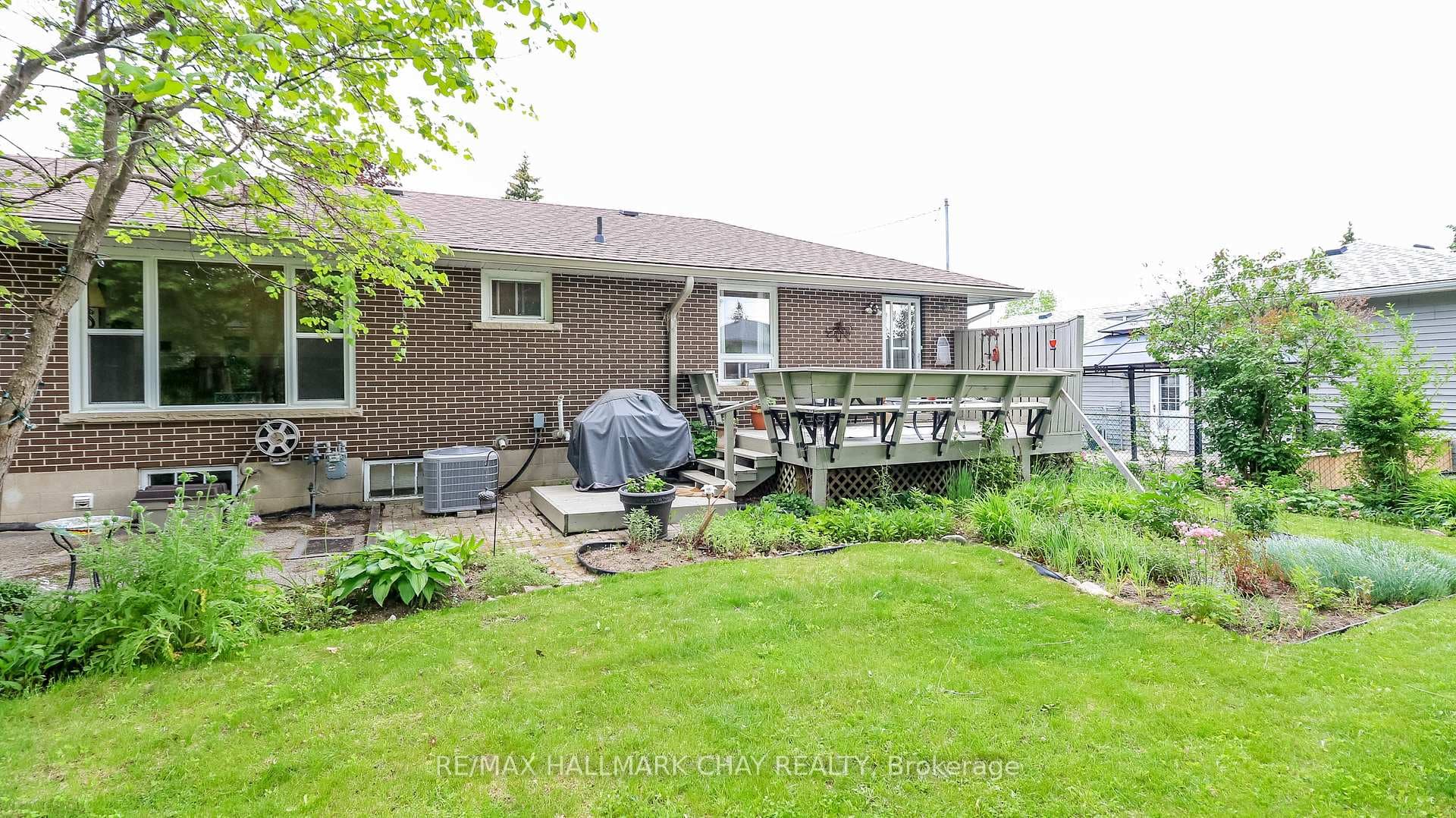 15 Murray Street photo 28