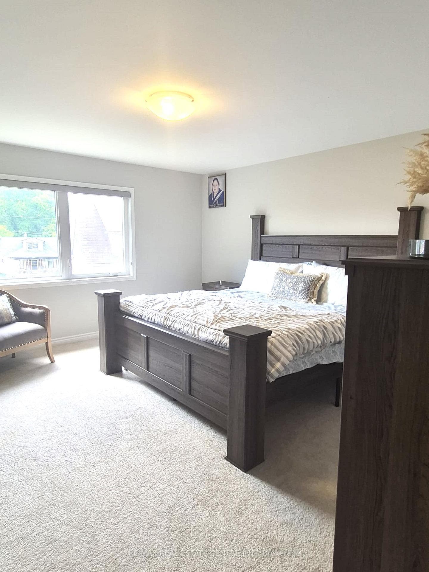 219 Taylor Street photo 17