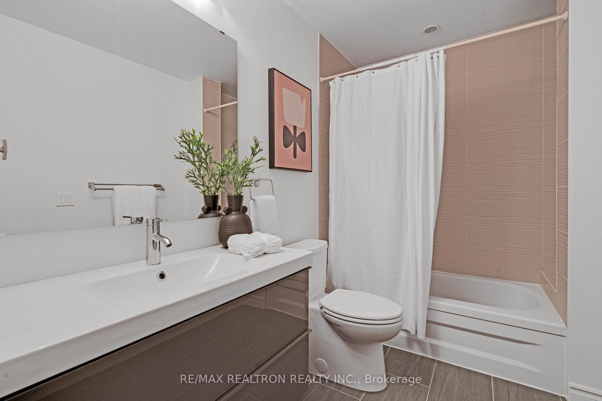 296 Torresdale Avenue Unit 17 photo 31