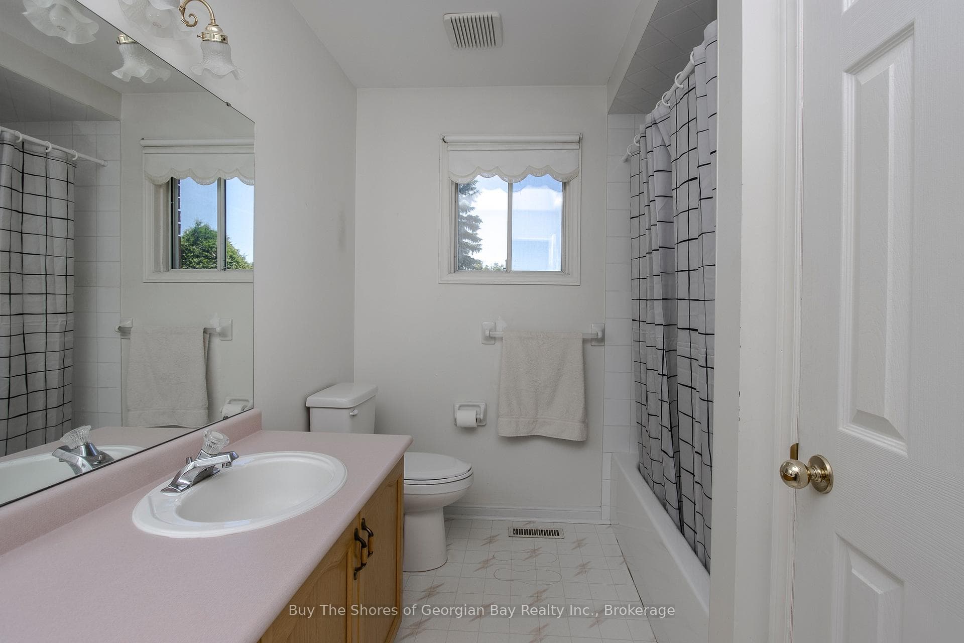 208 Margaret Street photo 15