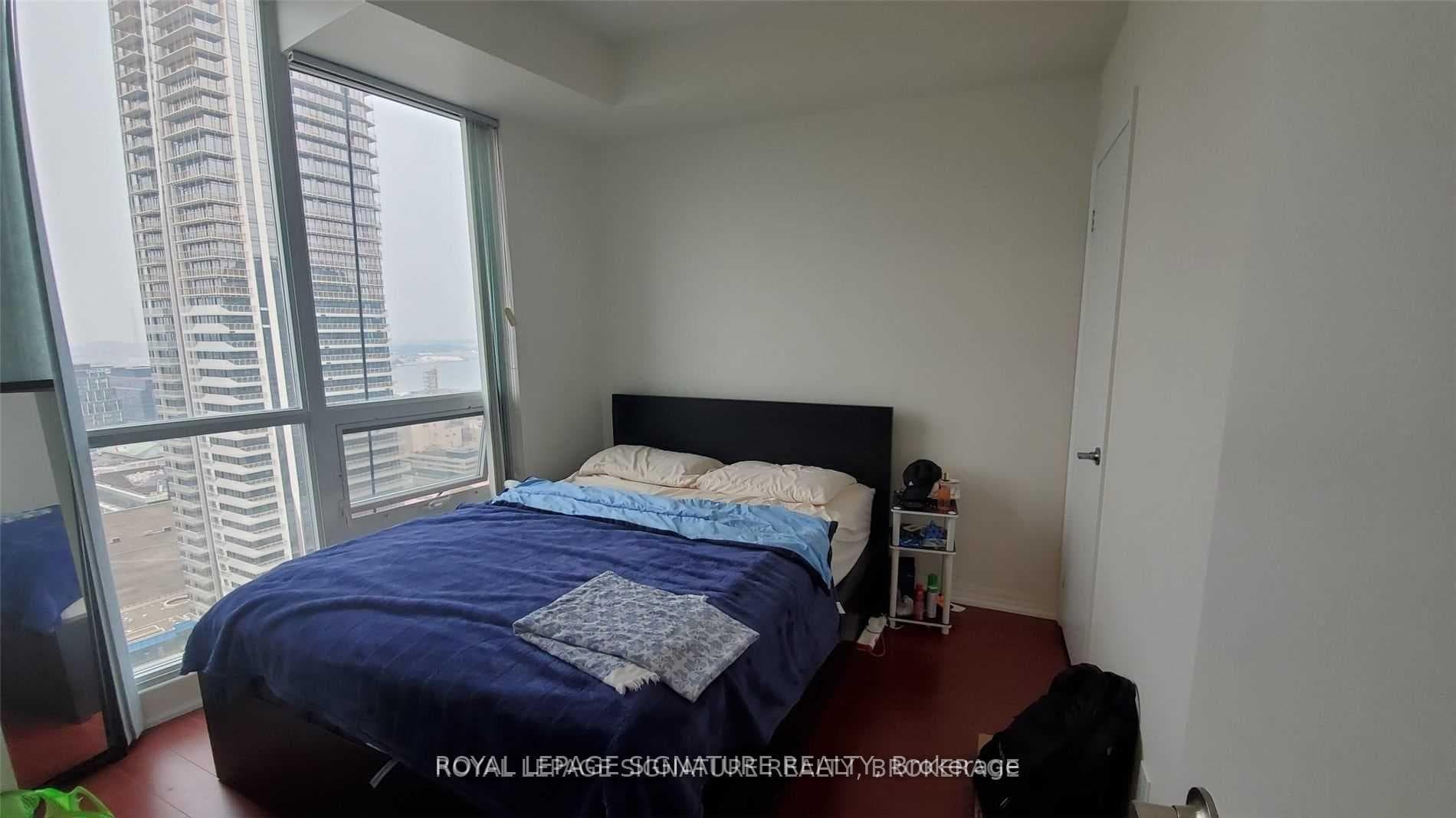 16 Yonge Street Unit 3005 photo 10