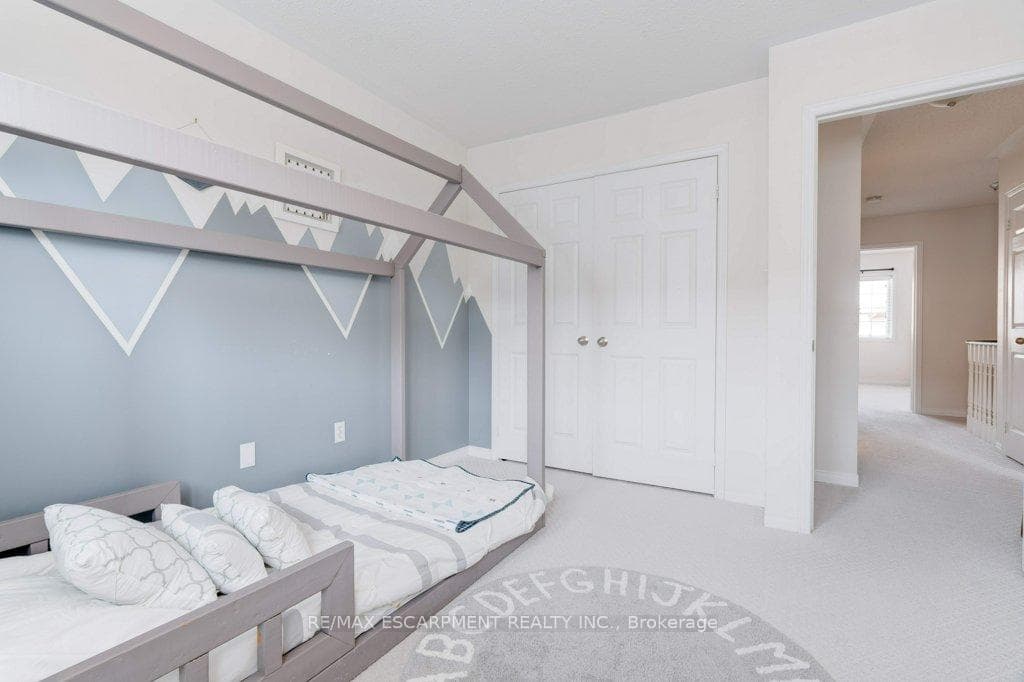 5090 Fairview Street Unit 40 photo 27