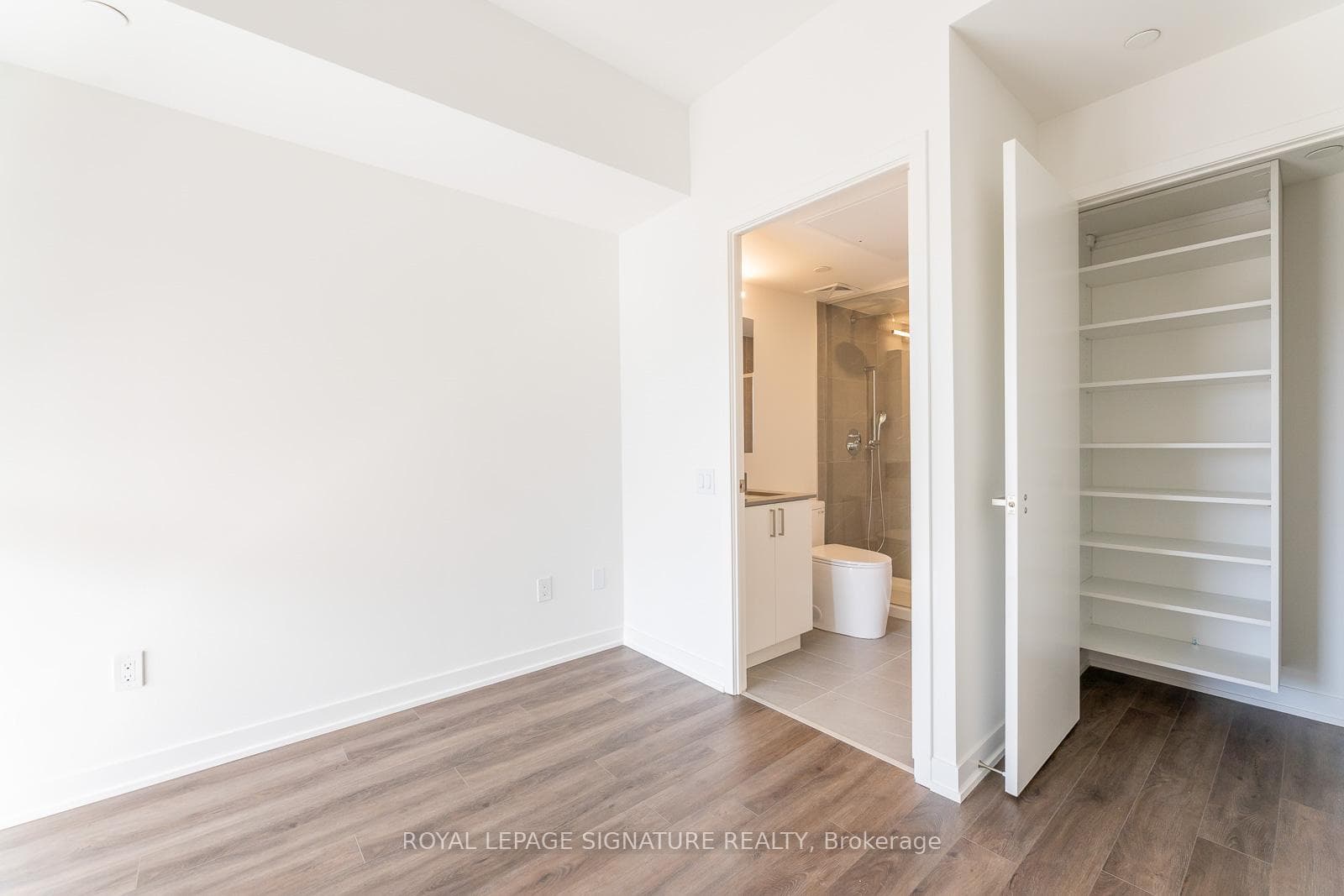 500 Wilson Avenue Unit 209 photo 12