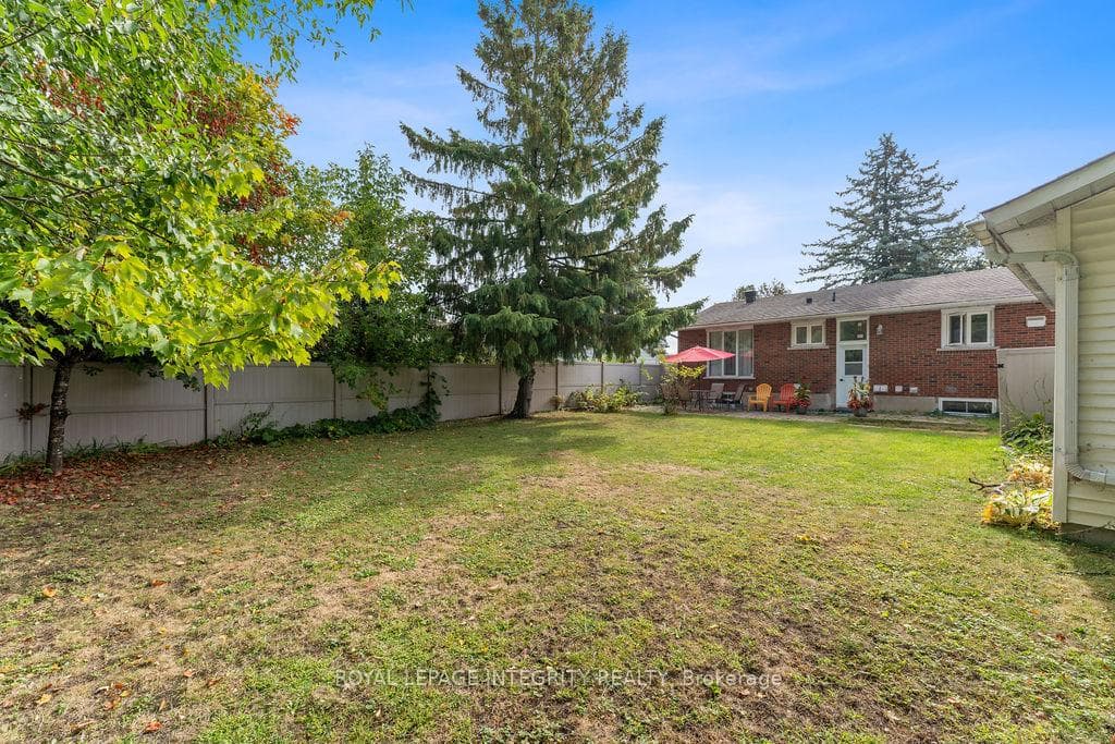 1105 FALAISE Road Unit B photo 6