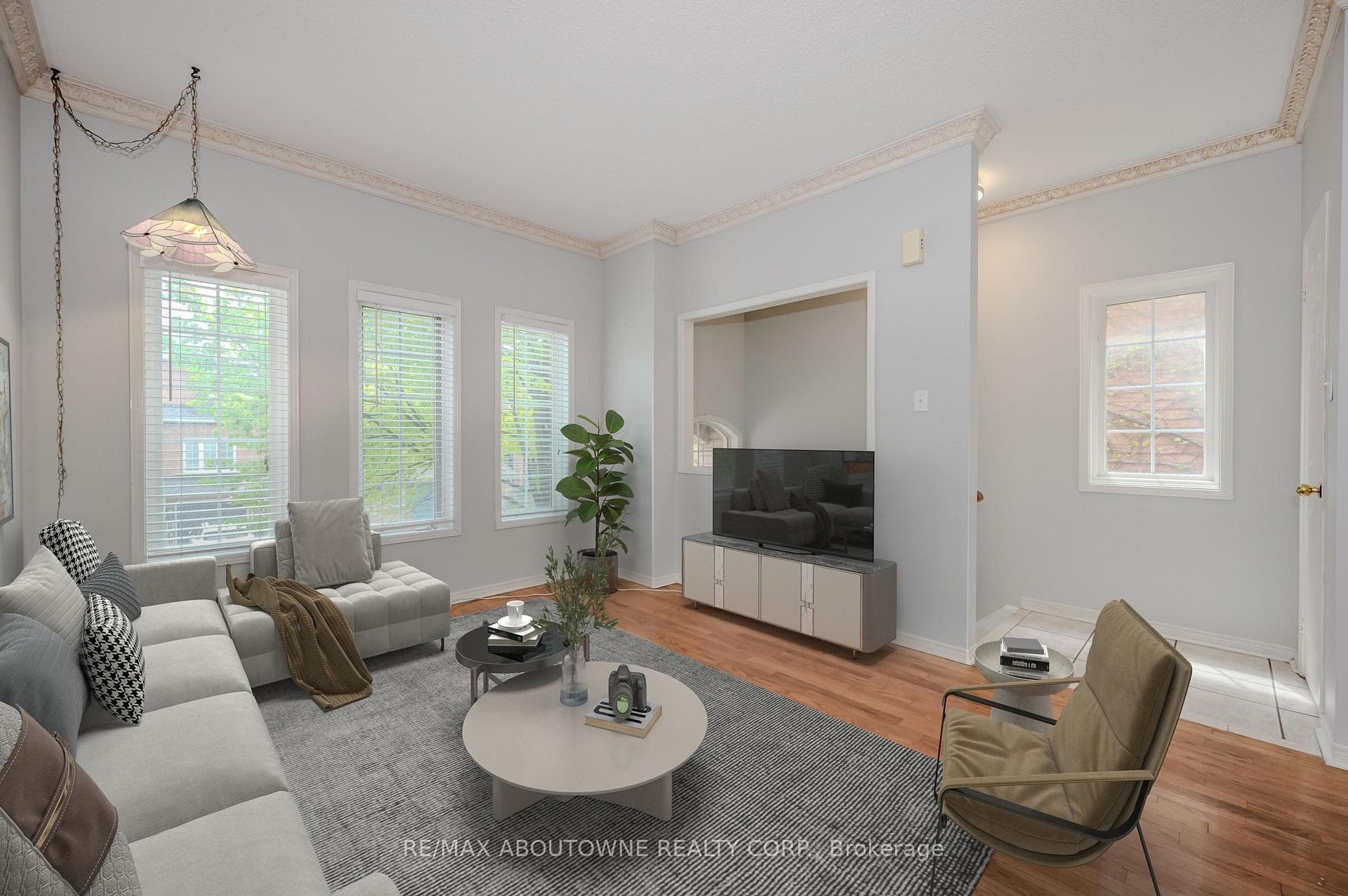 24 Bluewater Court photo 6