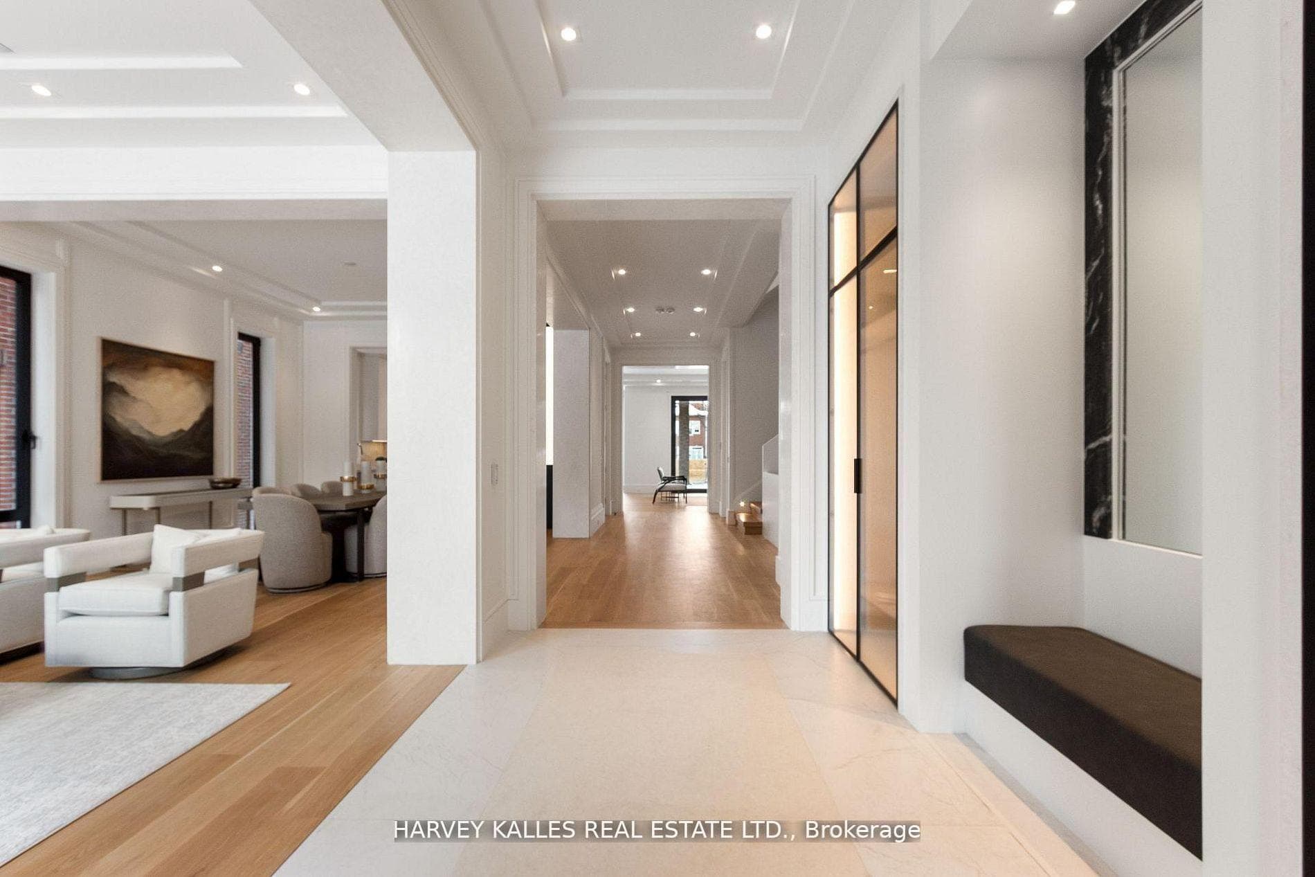 370 Glengrove Avenue photo 5