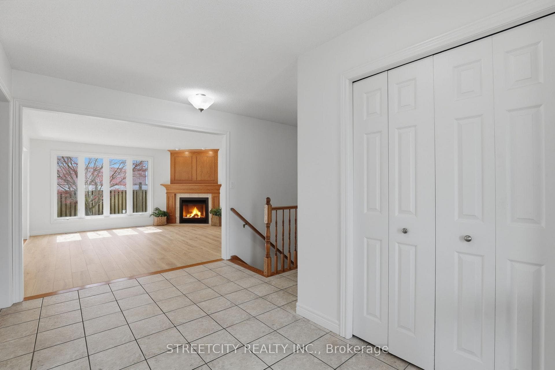 241 Canadore Court photo 3