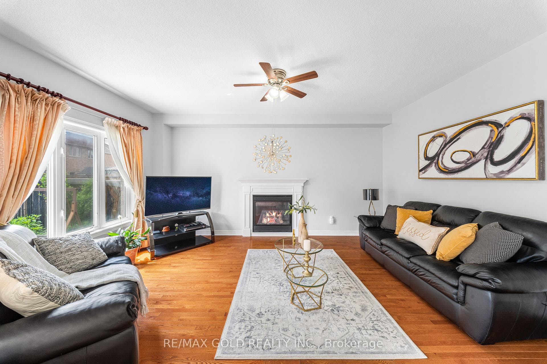 14 Dovehaven Crescent photo 17