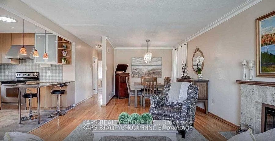 10 Wanita Road photo 5