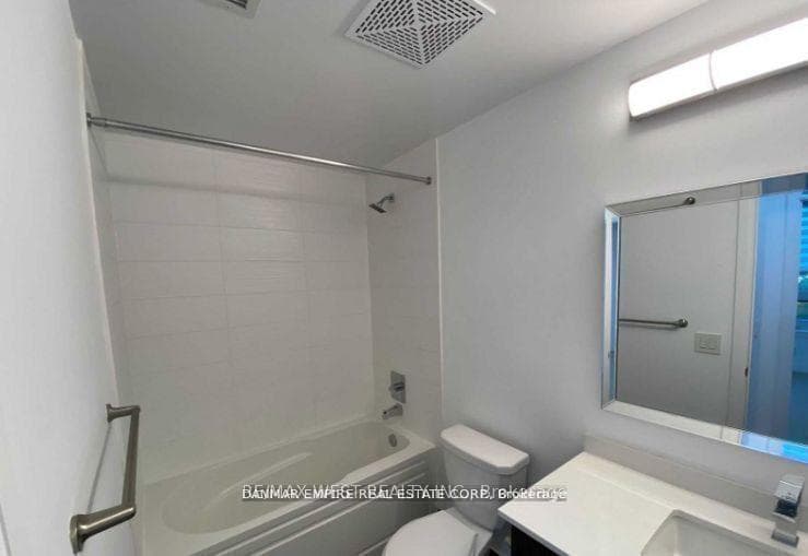 7900 Bathurst Street Unit 814 photo 6