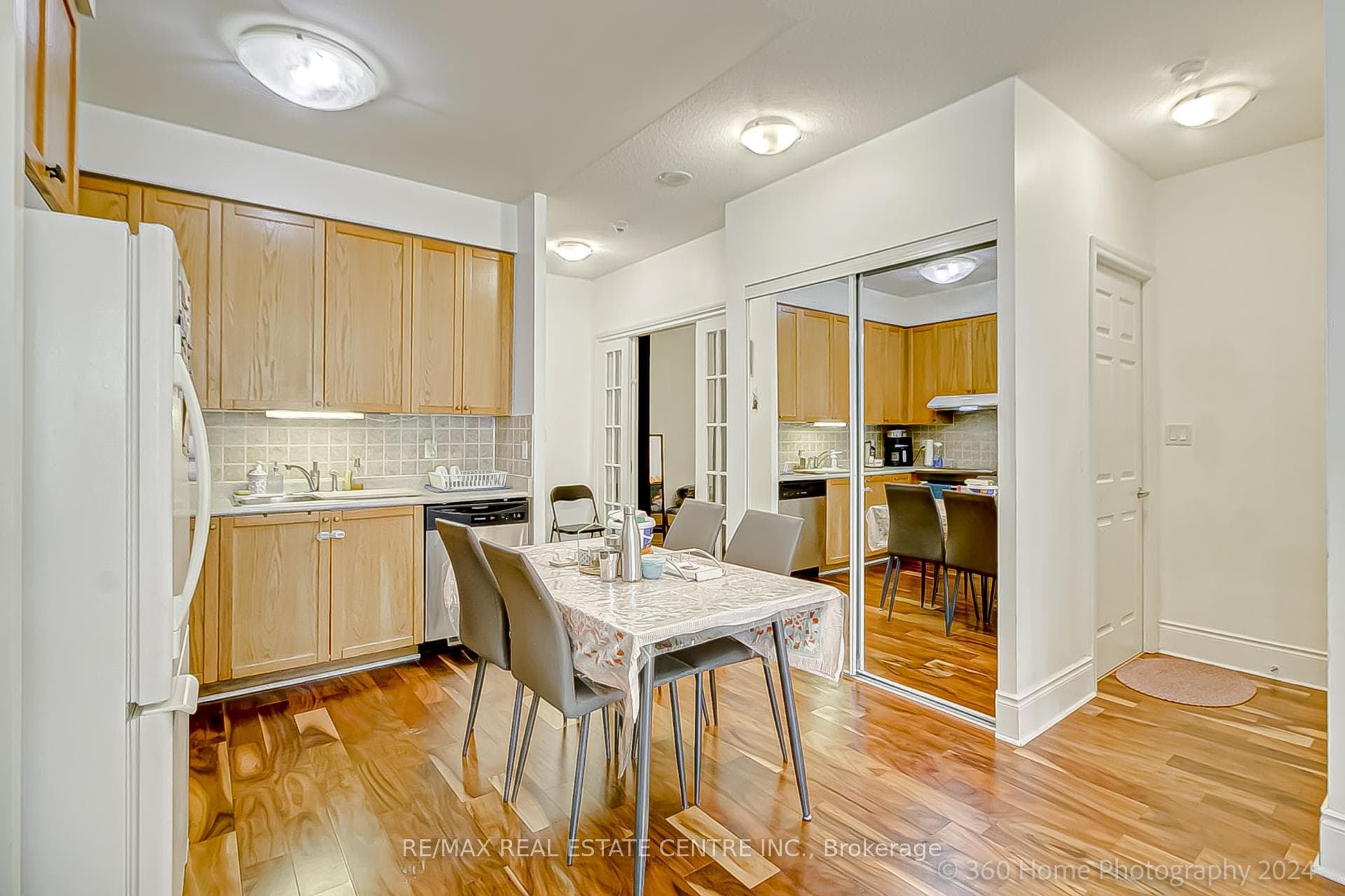 3880 Duke of York Boulevard Unit 106 photo 8