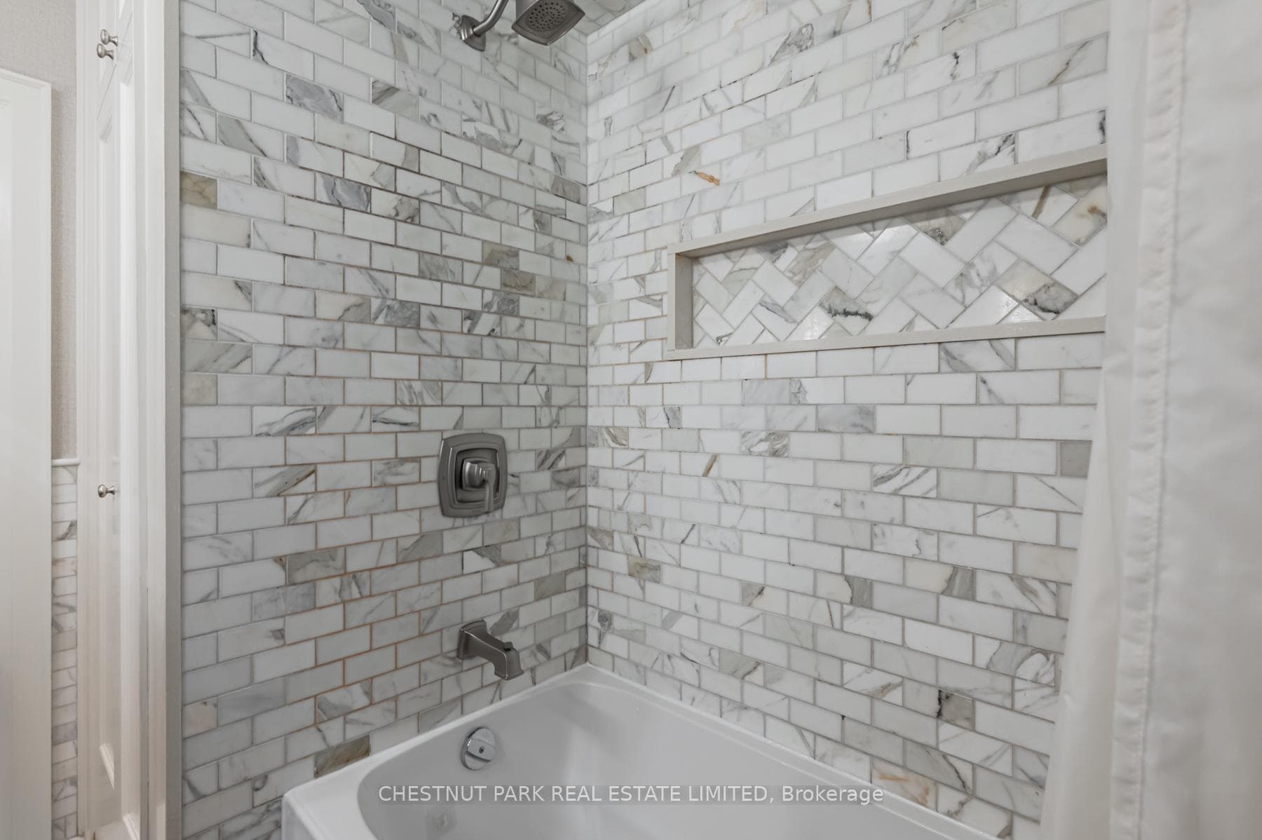 6 Glen Edyth Drive Unit 2 photo 14