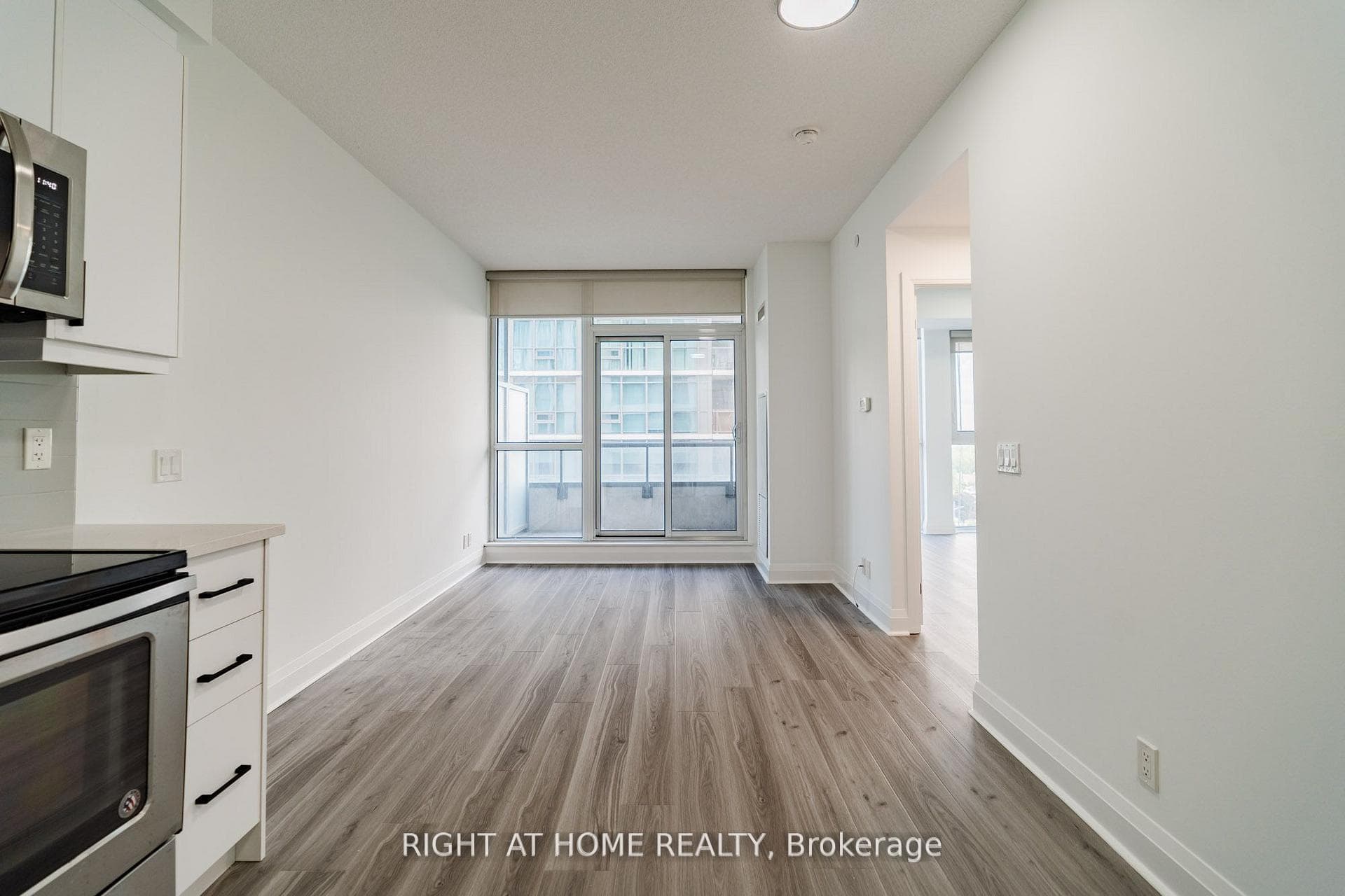 15 Zorra Street Unit 901 photo 14
