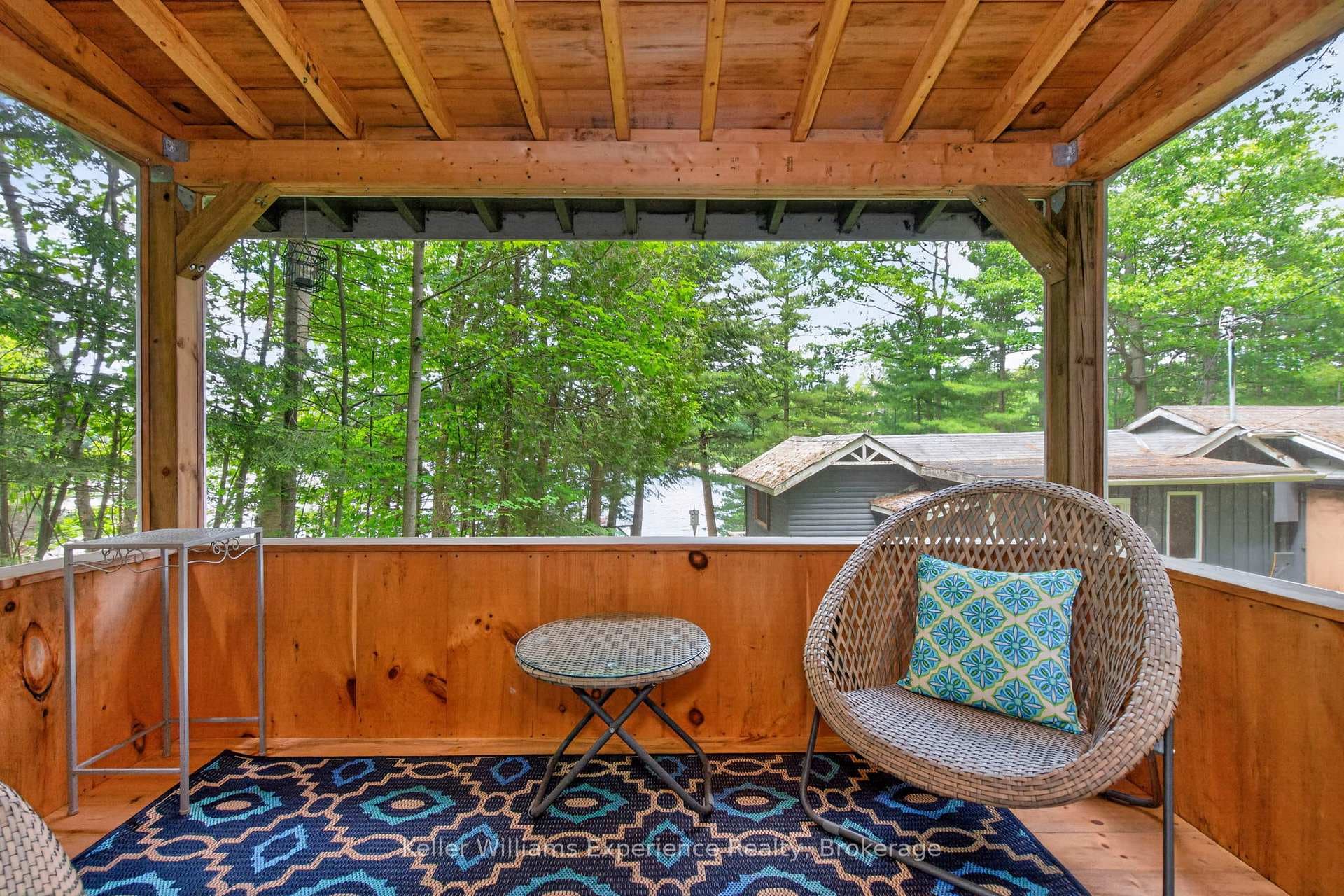 588 Island 1040 N/A photo 19
