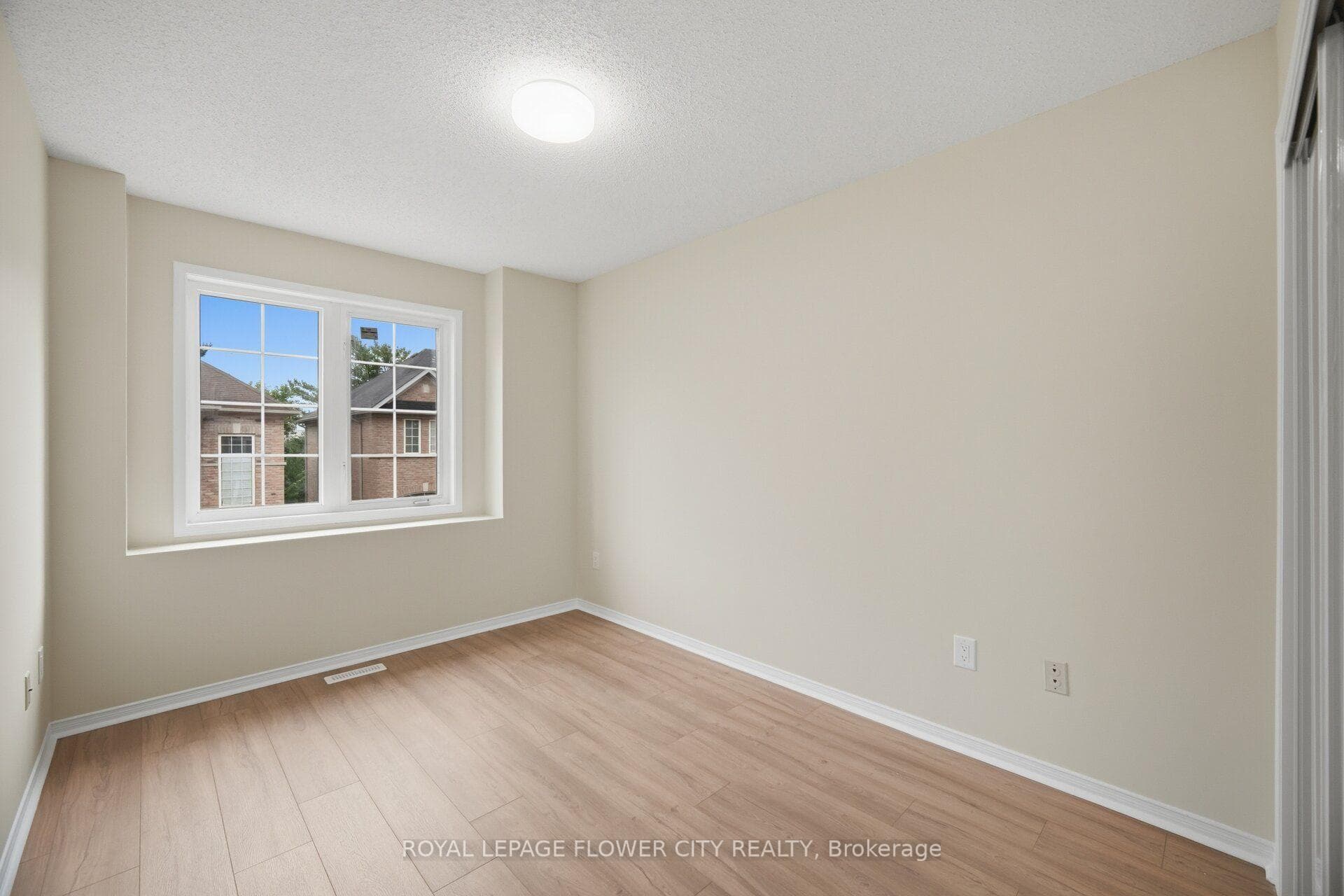 79 Bernard Avenue photo 30
