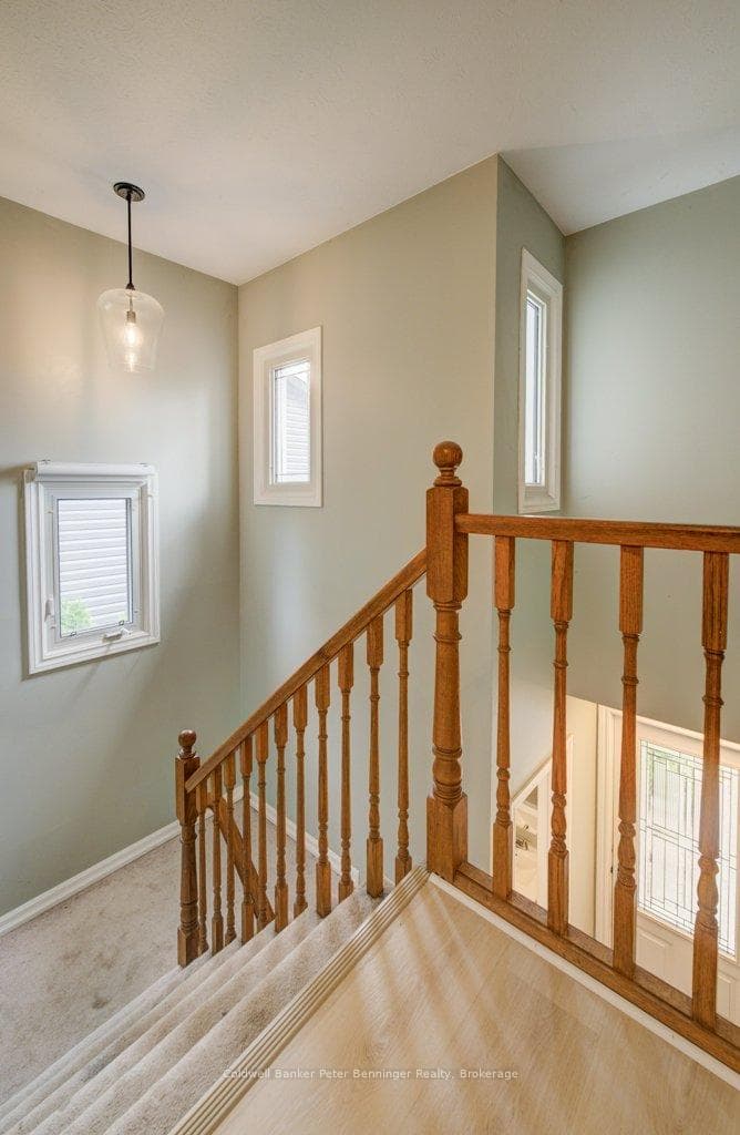 644 Stewart Drive photo 20