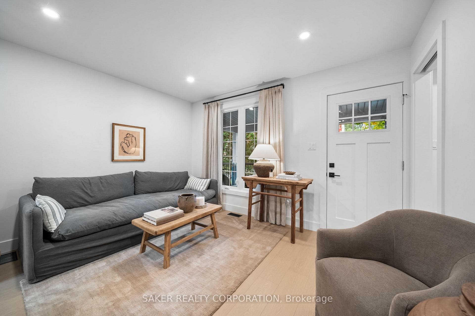 26 Glenwood Avenue photo 6
