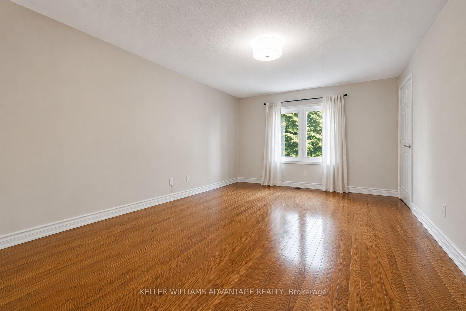 73 Highglen Avenue photo 11