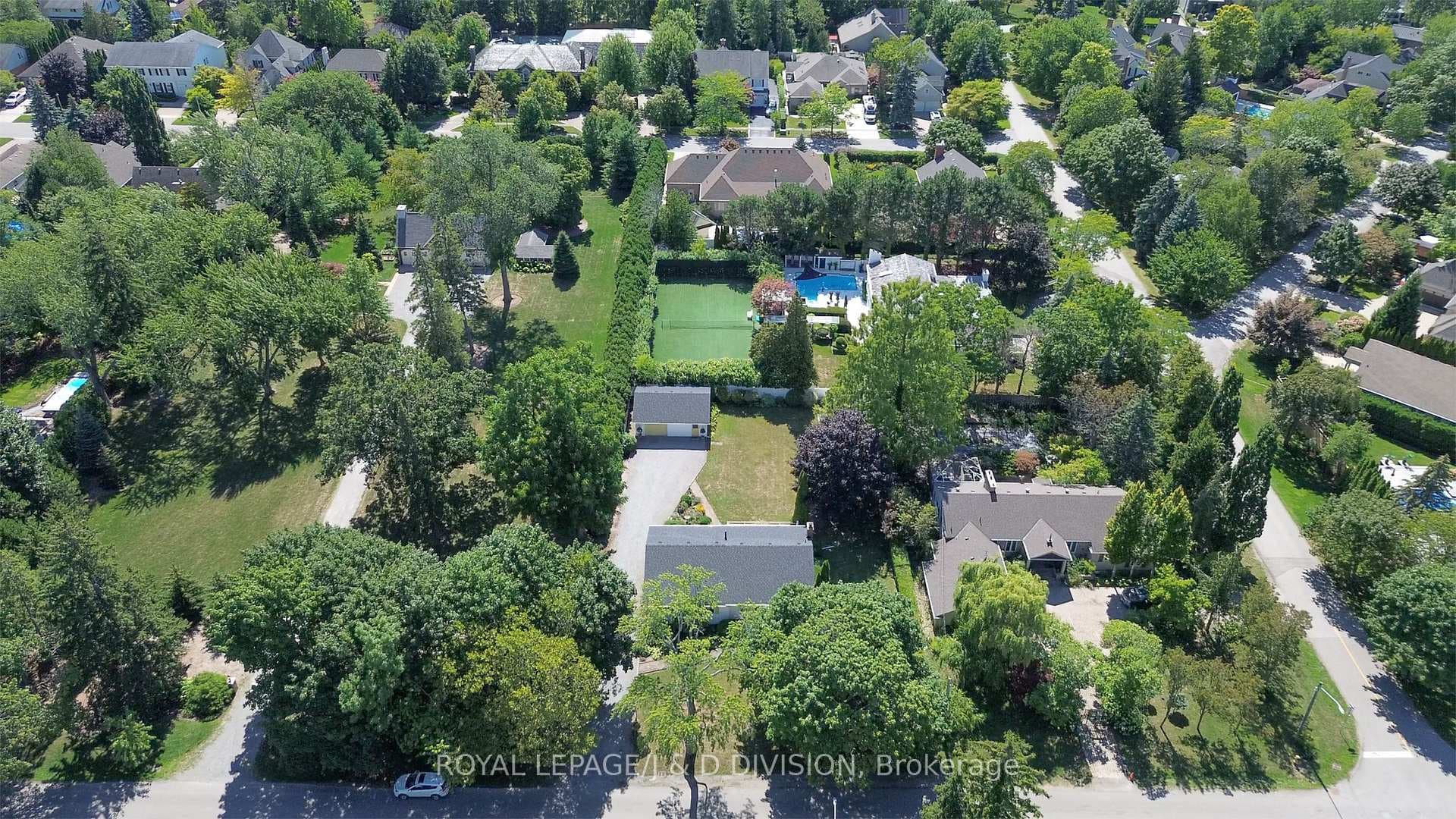 478 Johnson Street photo 36