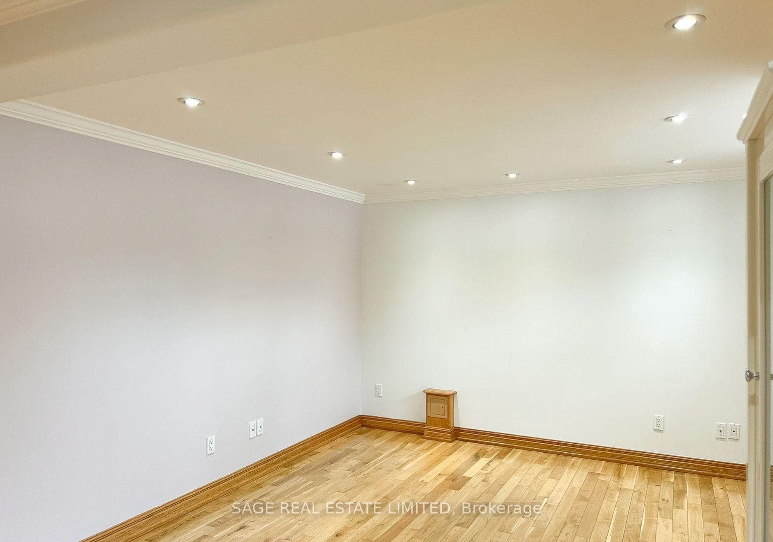 50 Jane Street Unit Unit B photo 15
