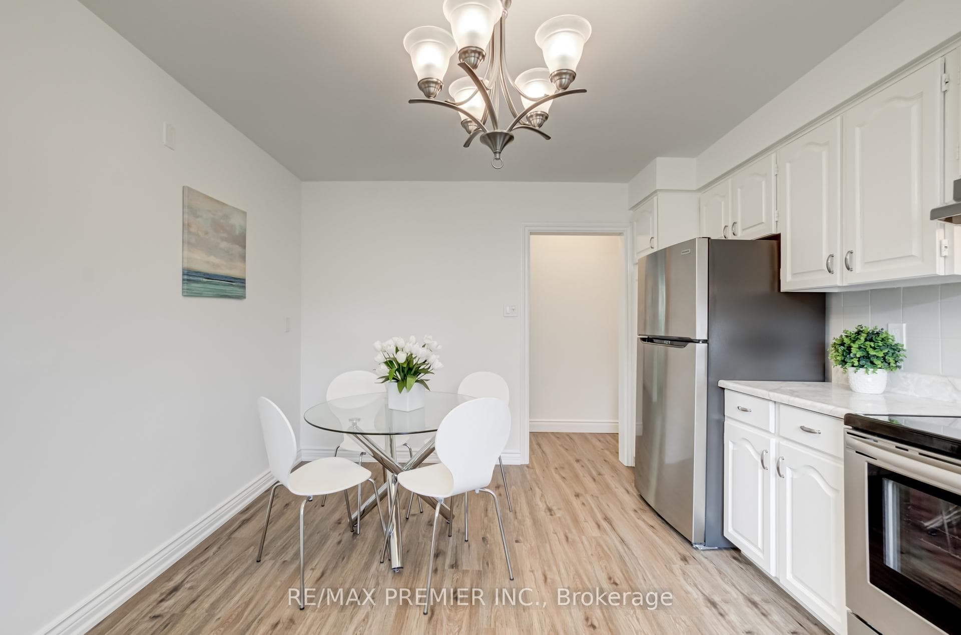 14 Veerland Drive photo 17