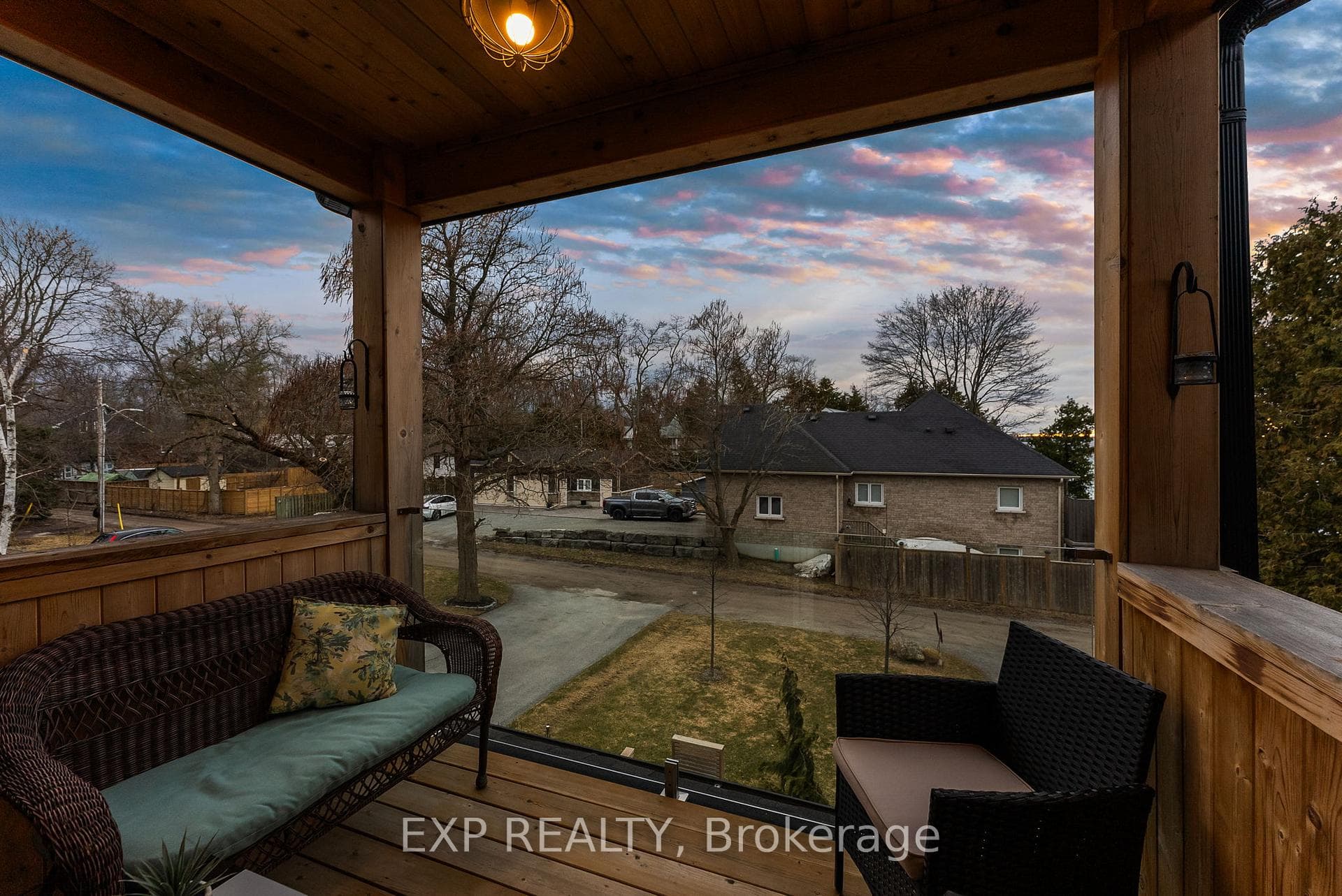 12 Frankfort Grove photo 23