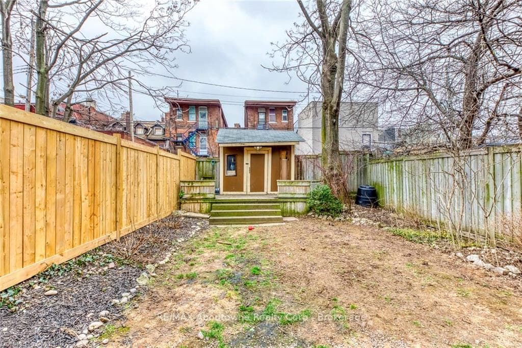 478 KING WILLIAM Street photo 47