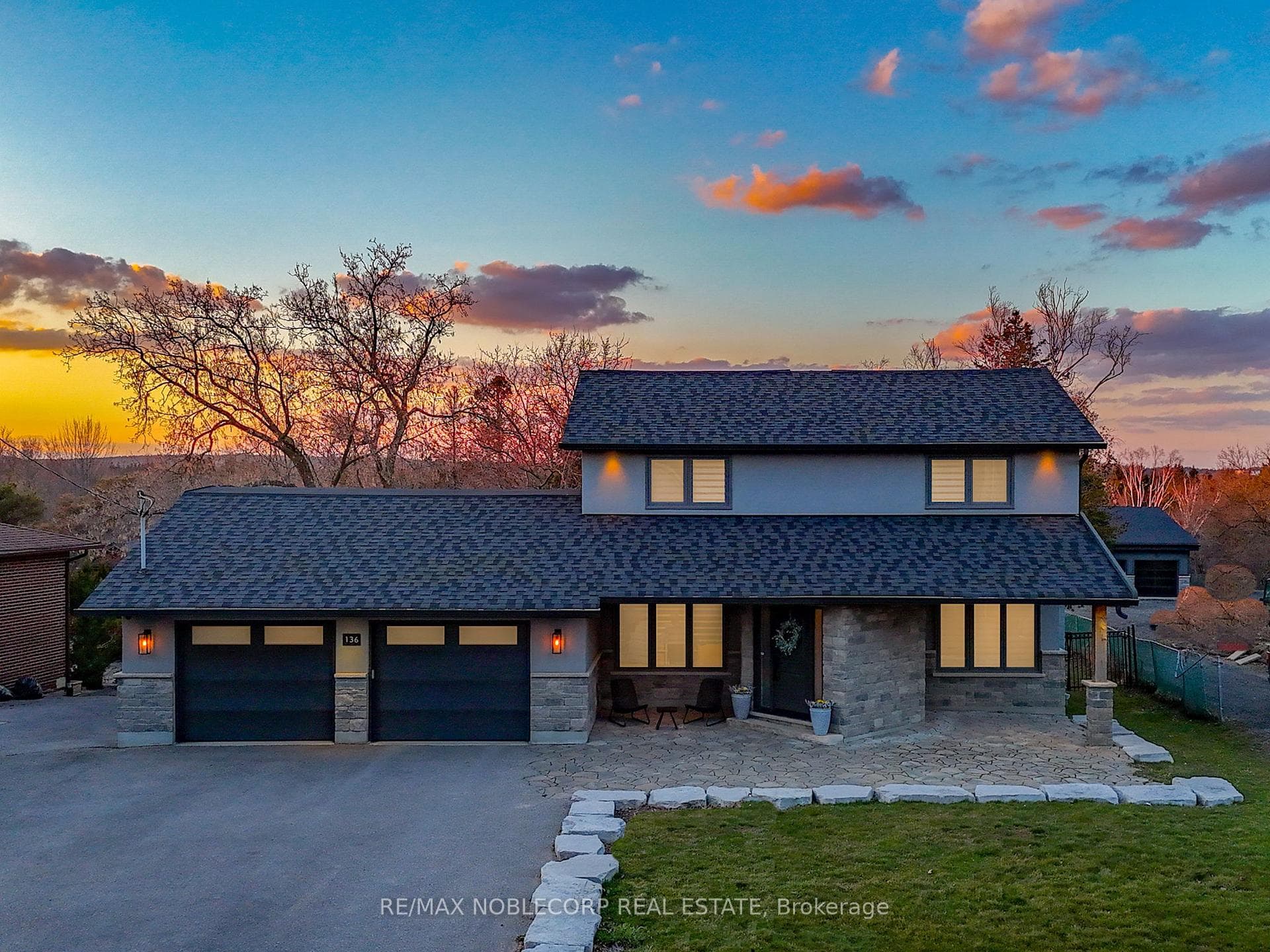 136 Dew Street photo 1