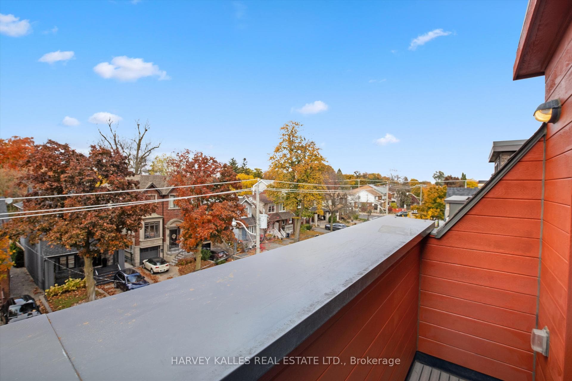 137 Ranleigh Avenue photo 21