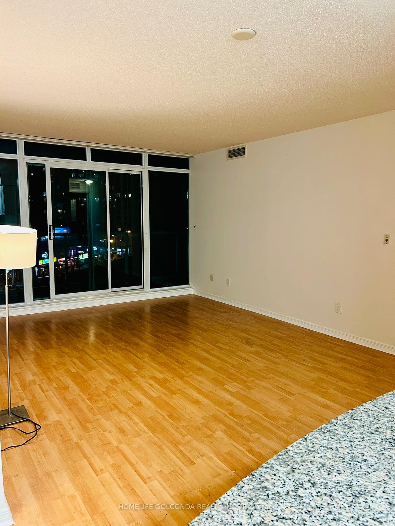 5500 Yonge Street Unit 505 photo 27