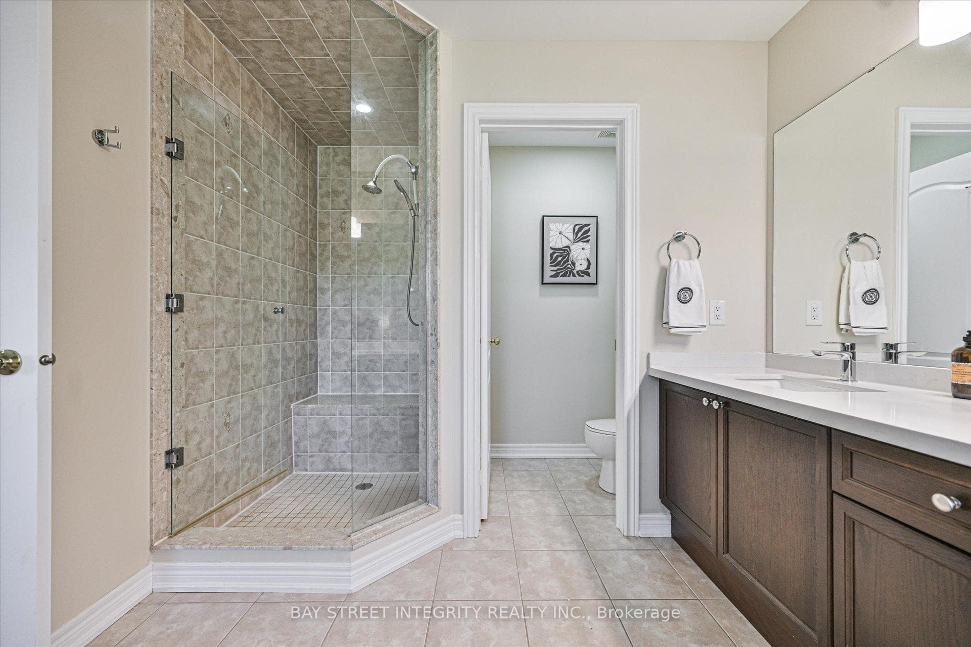49 Glengordon Crescent photo 31
