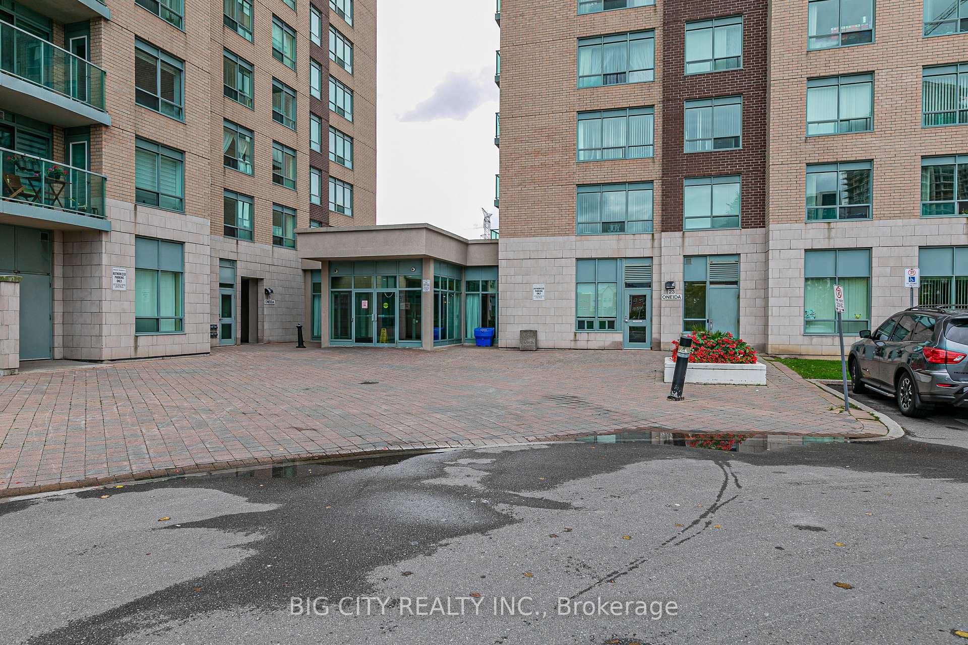 23 Oneida Crescent Unit 1206 photo 22