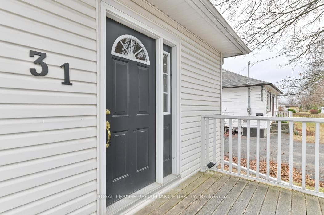 31 Lemoine Street photo 6
