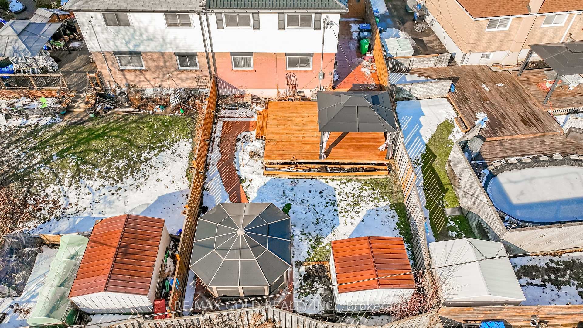 9 Dalton Place photo 39