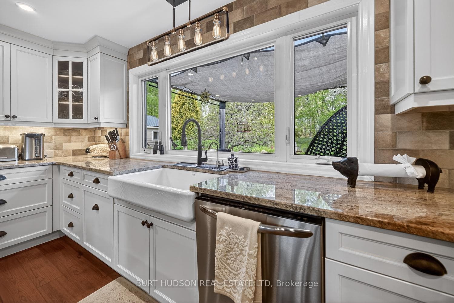25 Pond Road photo 13