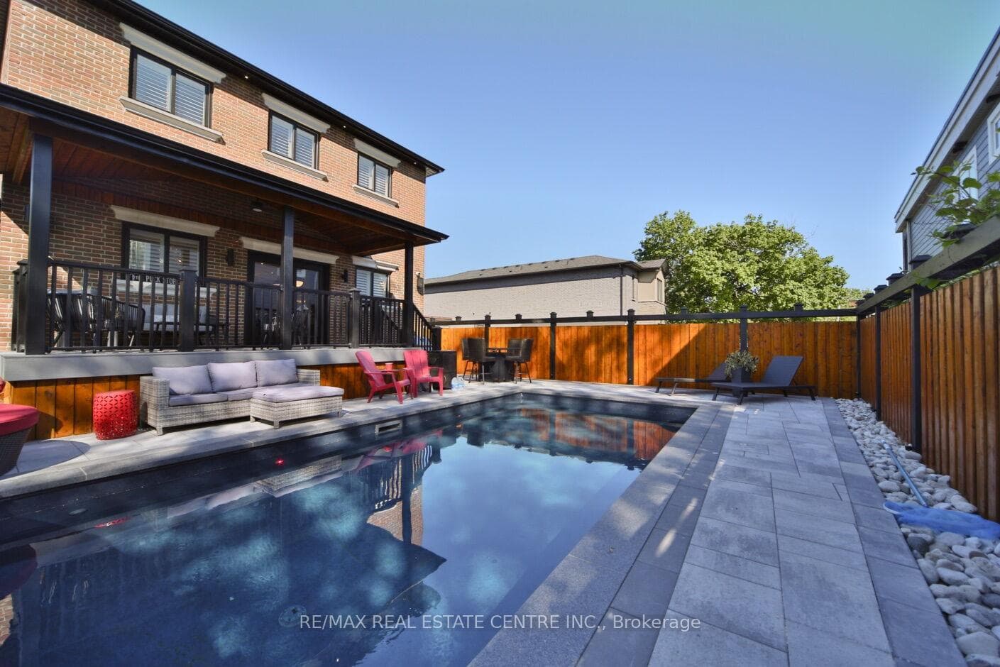 1098 Meredith Avenue photo 49