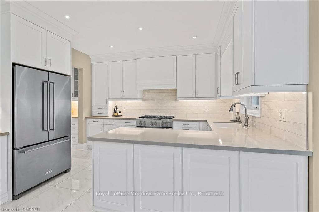 1 HARLEY Avenue photo 15