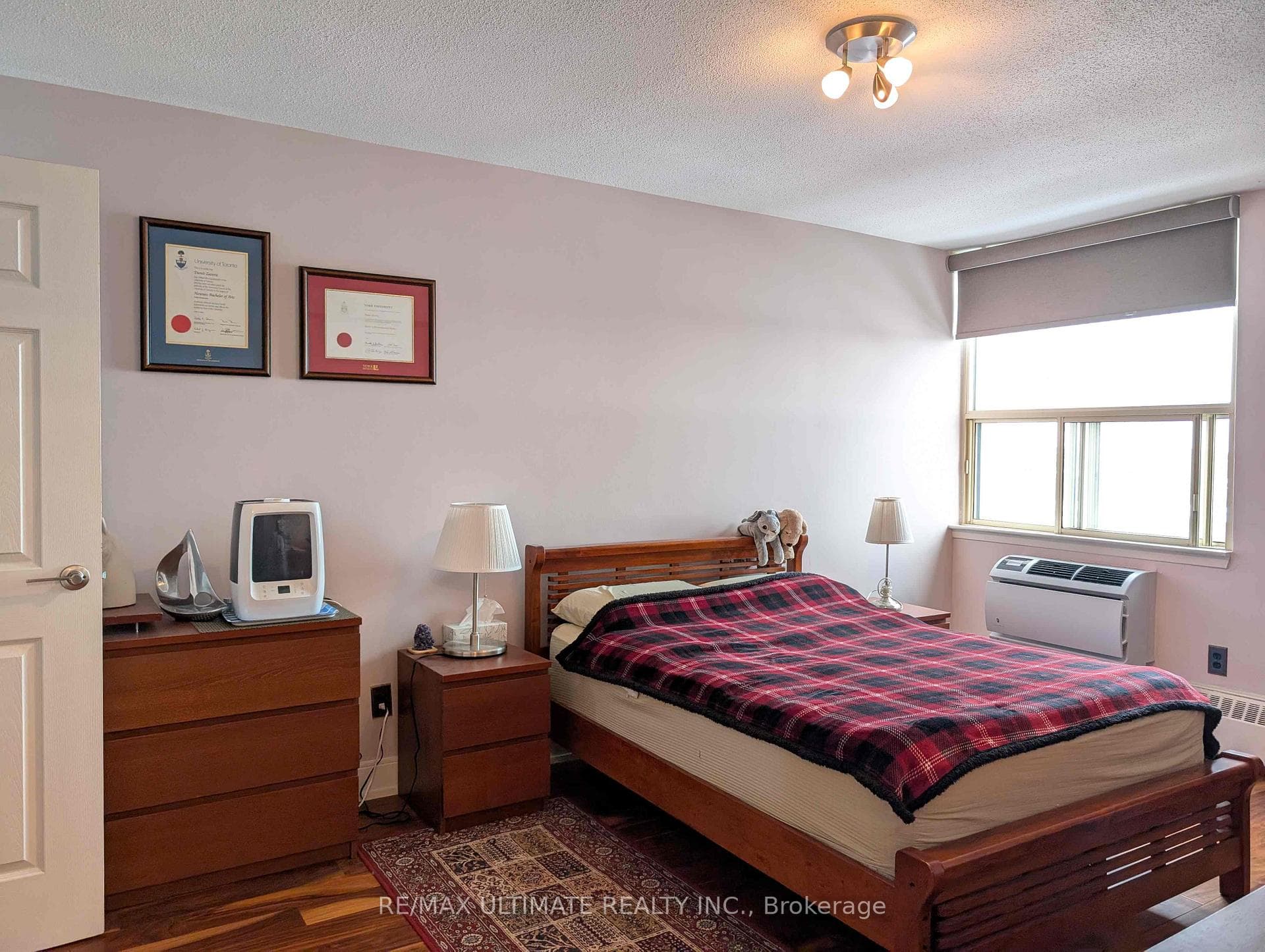 155 Marlee Avenue Unit 808 photo 14