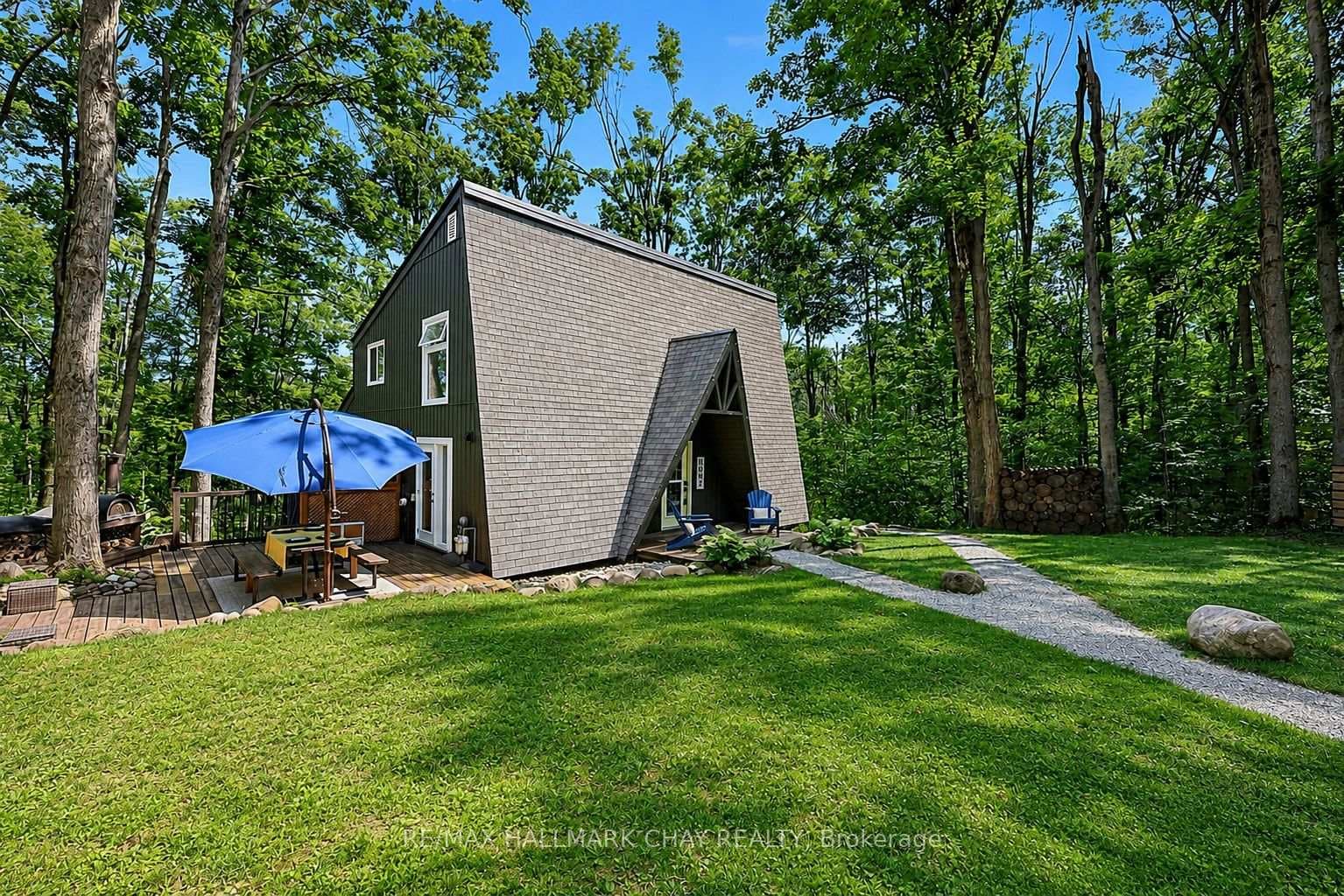 88 Huronwoods Drive photo 2