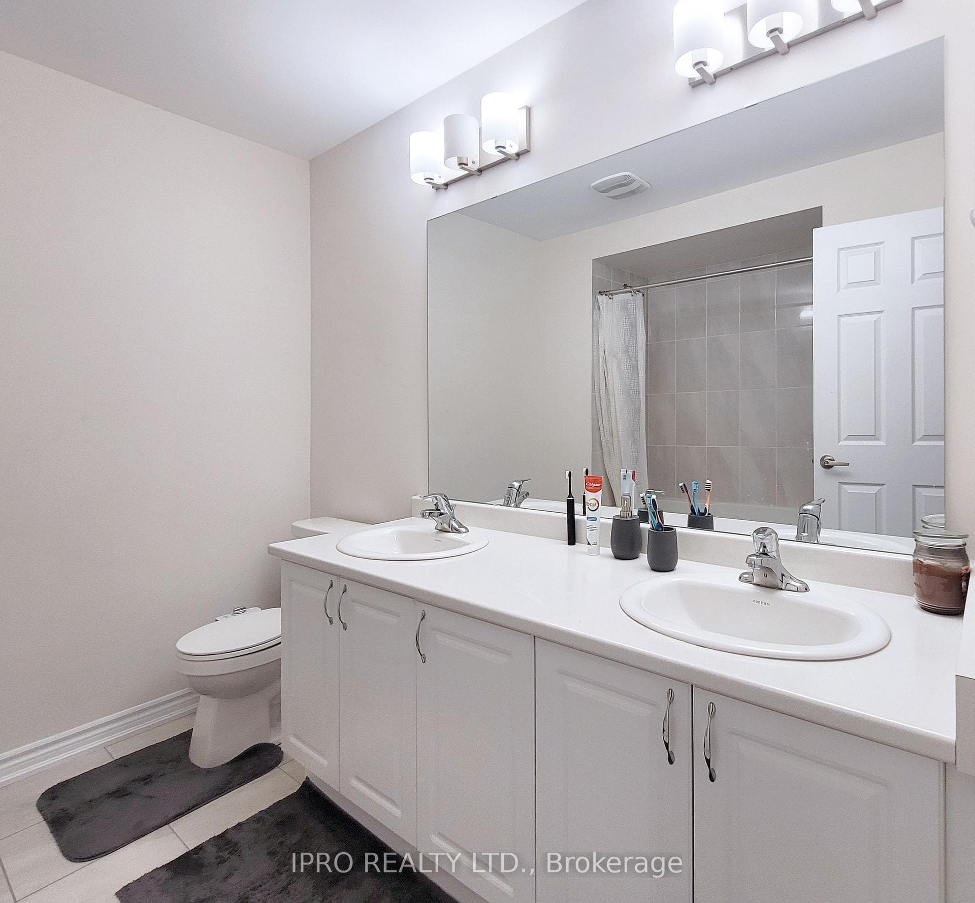 91 Royal Fern Crescent photo 16