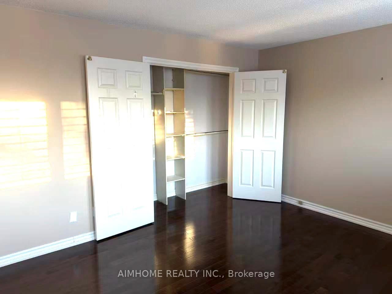 52 Brooklyn Crescent photo 28