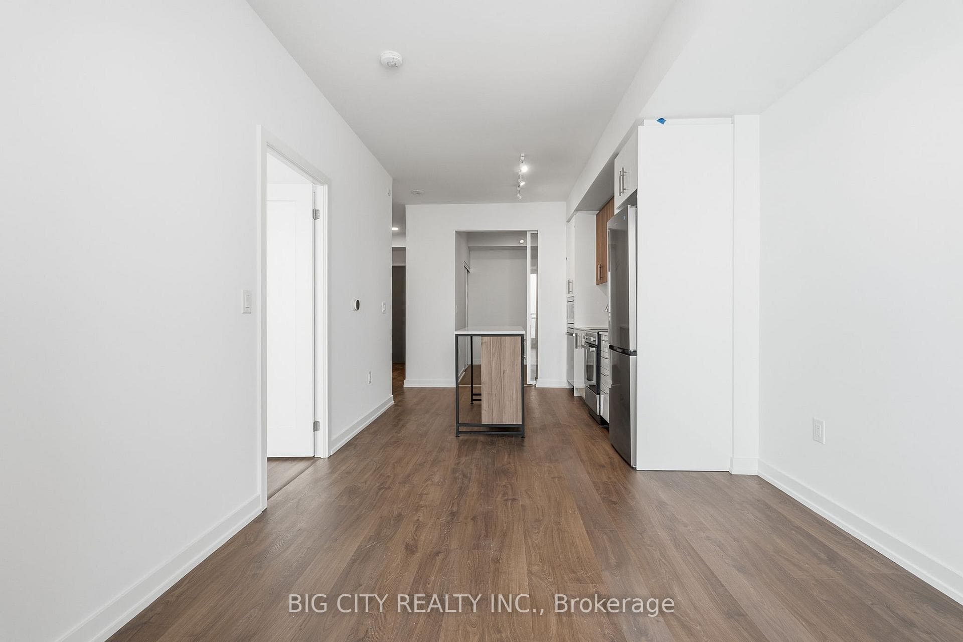 9763 Markham Road Unit 1105 photo 12