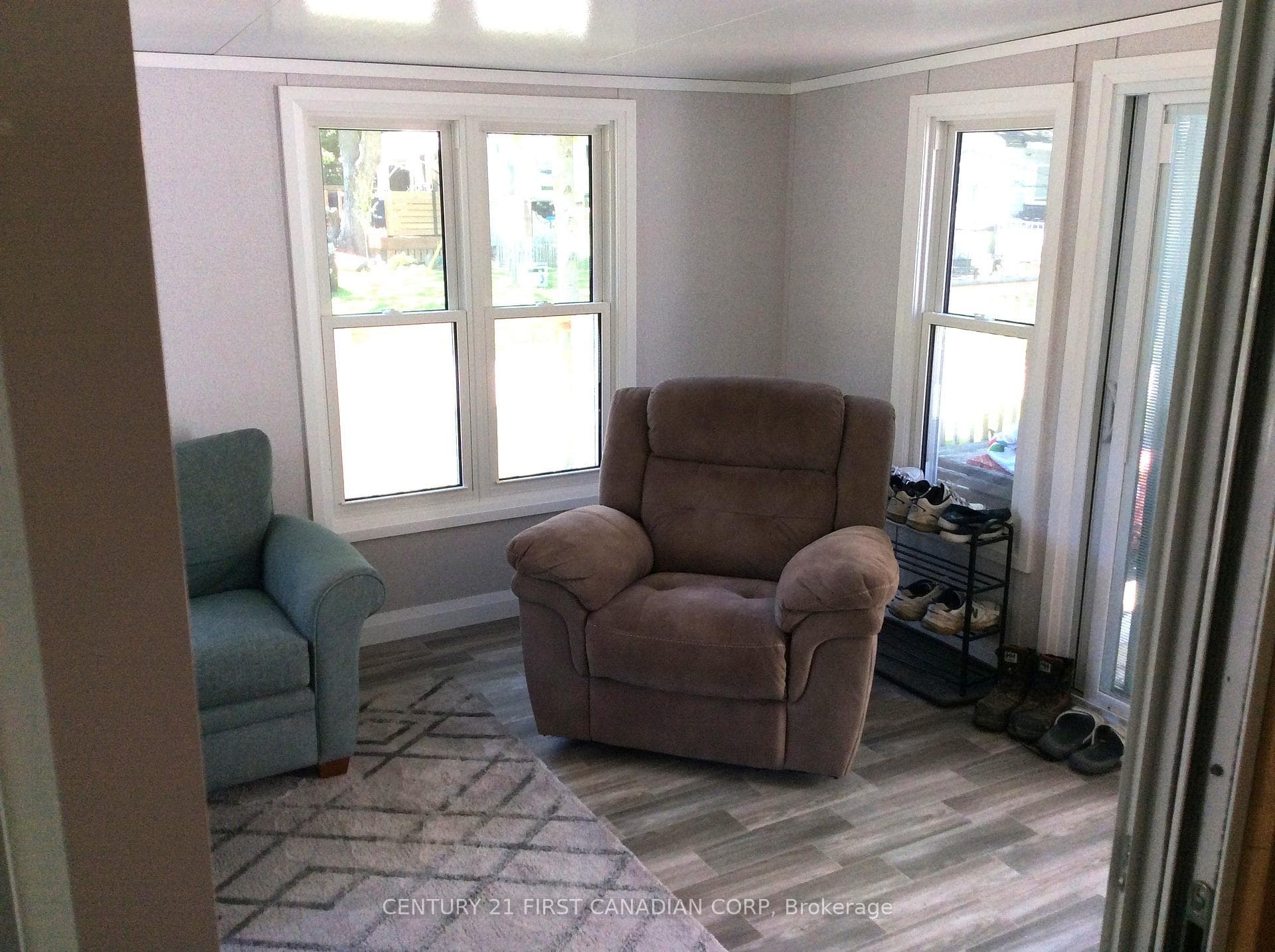 256440 Sunova Crescent Unit 501 photo 36