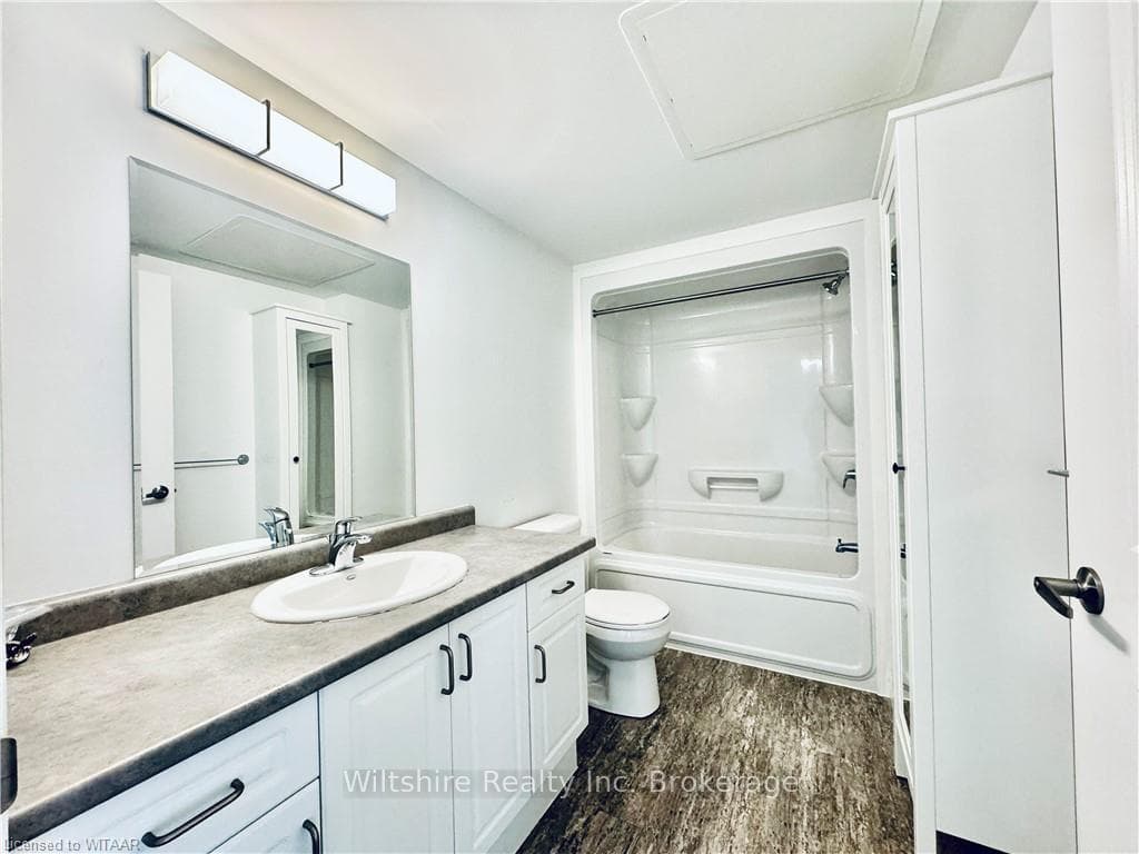 253 BROADWAY Street Unit 215 photo 17