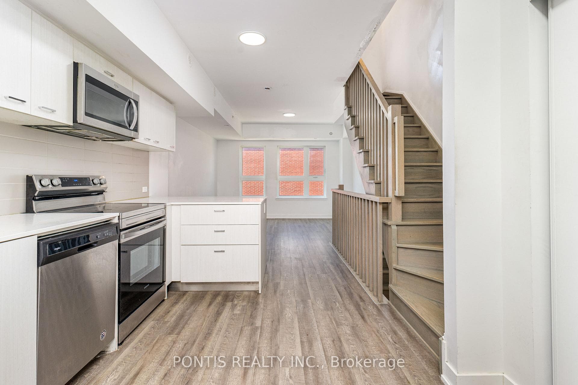 2100 Bridletowne Circle Unit 330 photo 13